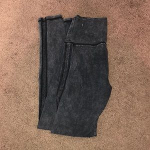 Aerie Chill Play Move High Waisted Leggings
